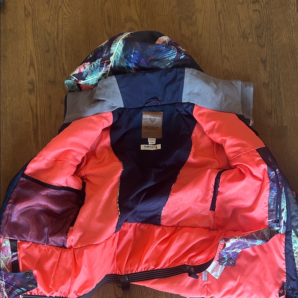 Roxy interesting design ski snowboard Jacket coat… - image 4